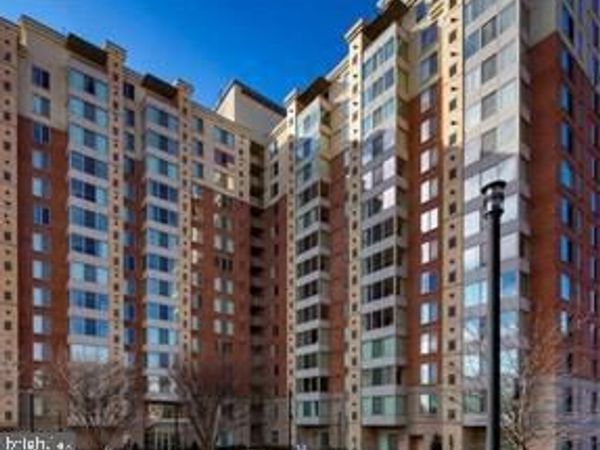 2726 GALLOWS ROAD, Unit 915, VIENNA, VA 22180