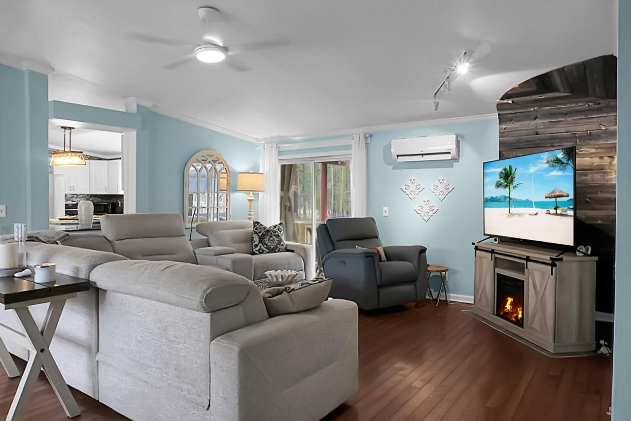 220 Albacore Road Photo 14