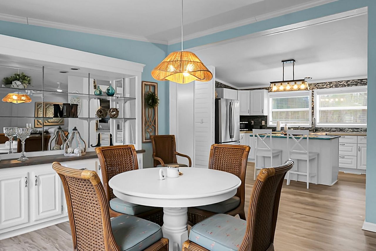 220 Albacore Road Photo 19