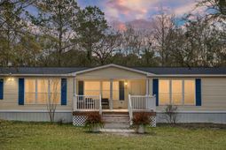 220 Albacore Road photo 4