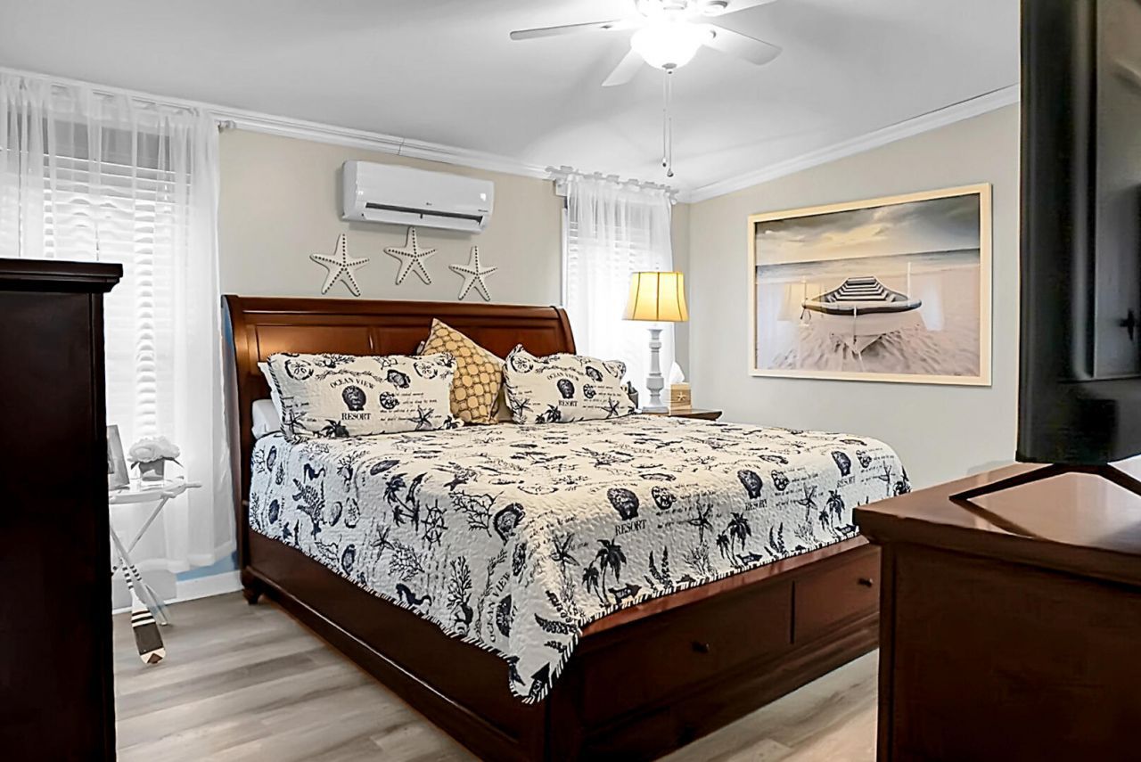 220 Albacore Road Photo 30