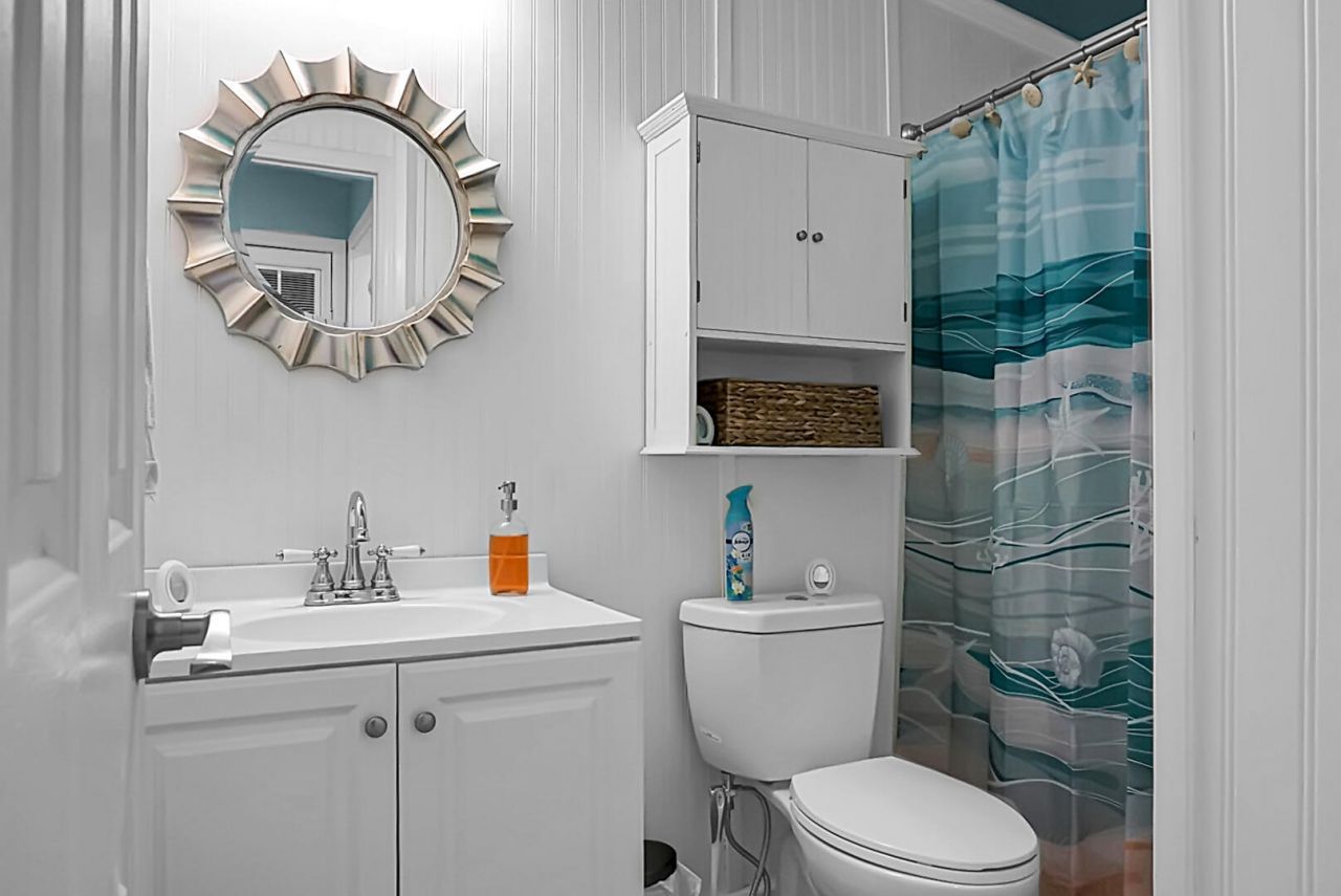 220 Albacore Road Photo 39