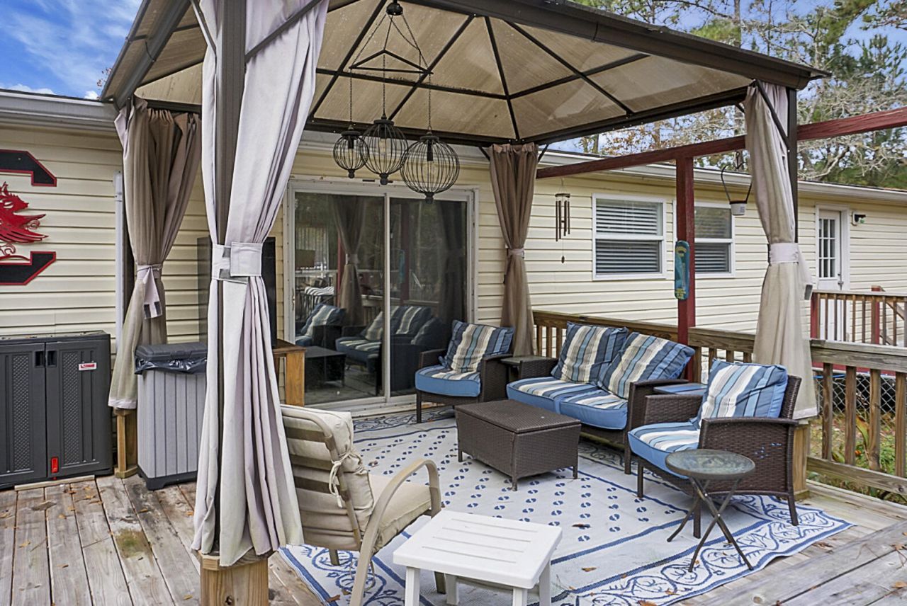 220 Albacore Road Photo 43