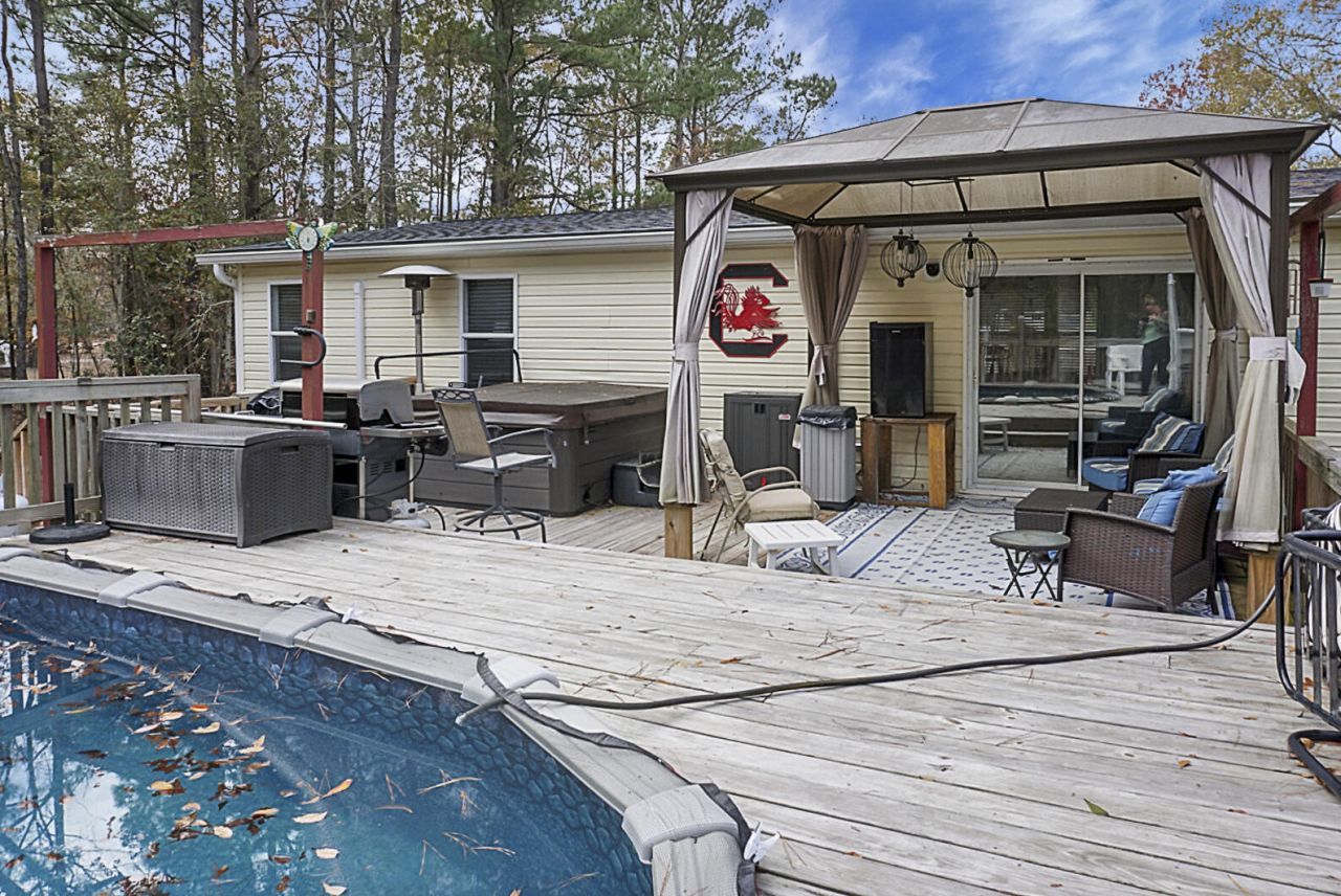 220 Albacore Road Photo 44