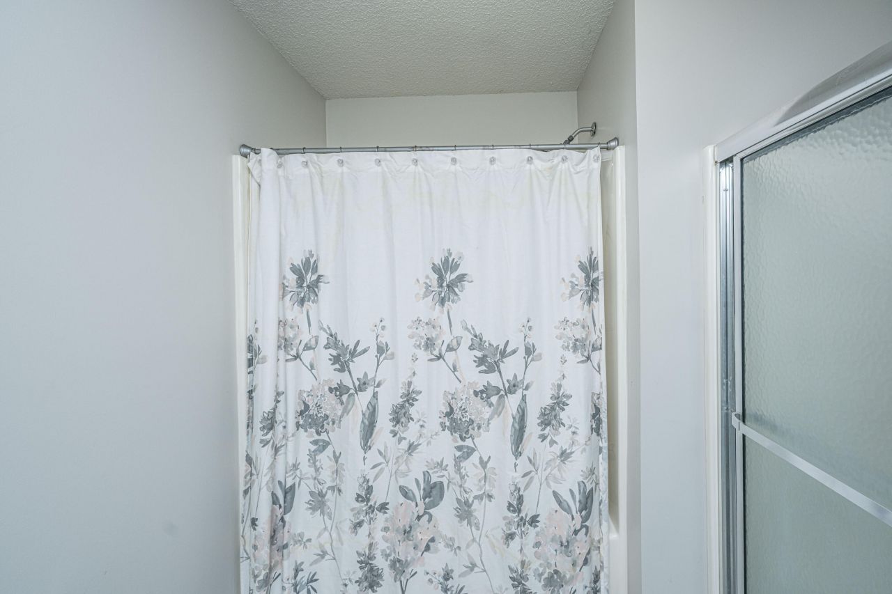 1365 Pinnacle Lane Photo 15