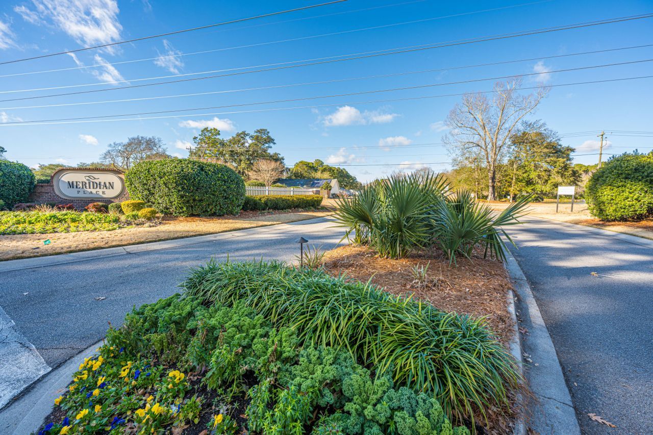 1365 Pinnacle Lane Photo 23