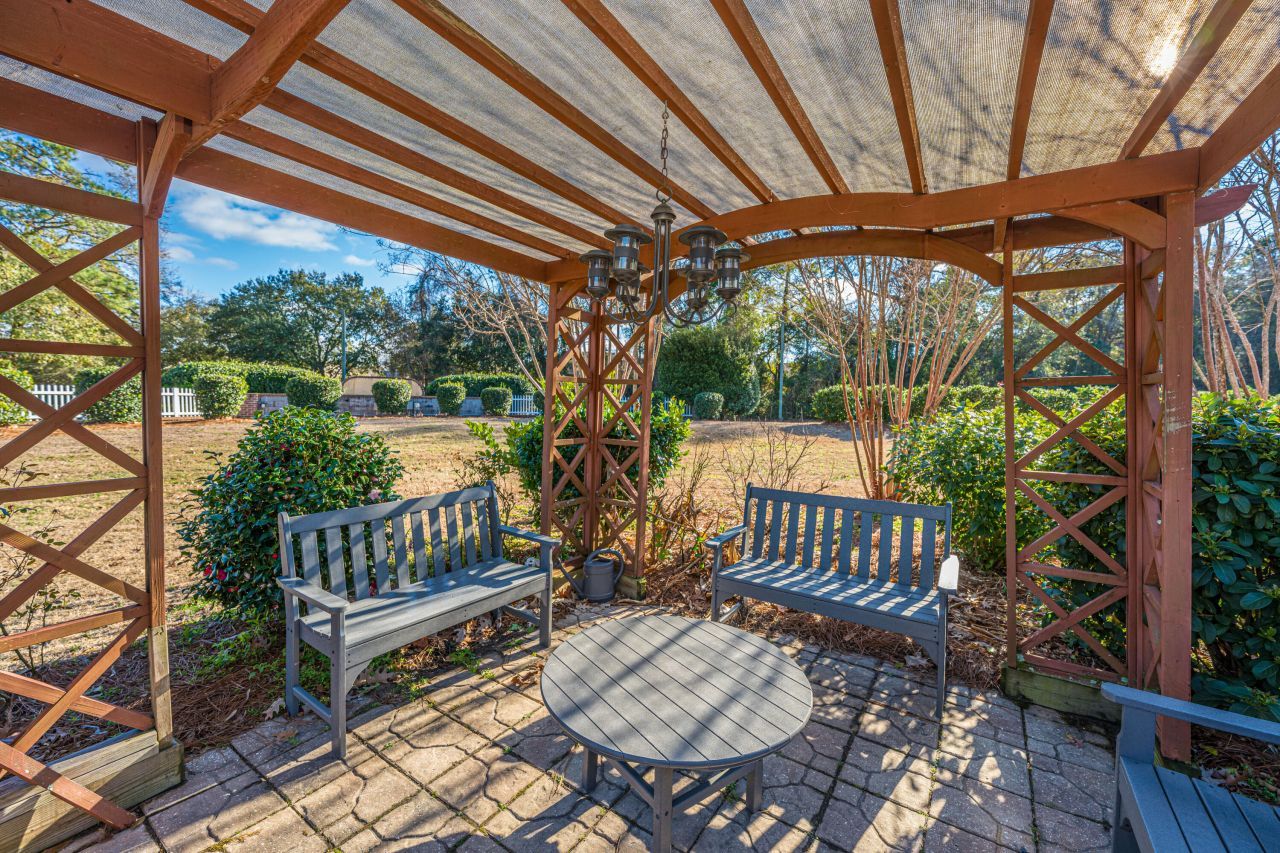 1365 Pinnacle Lane Photo 28