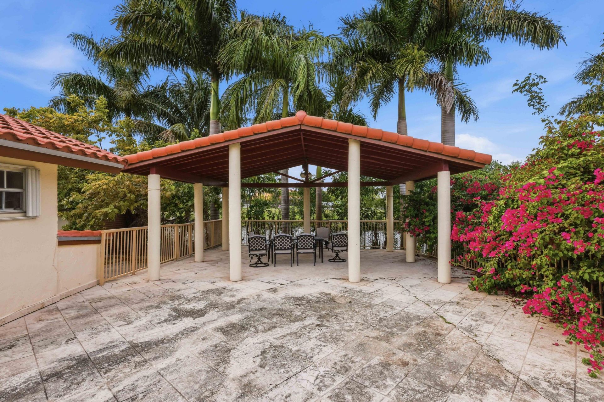 7445 N Augusta Drive, Hialeah, FL 33015 Photo