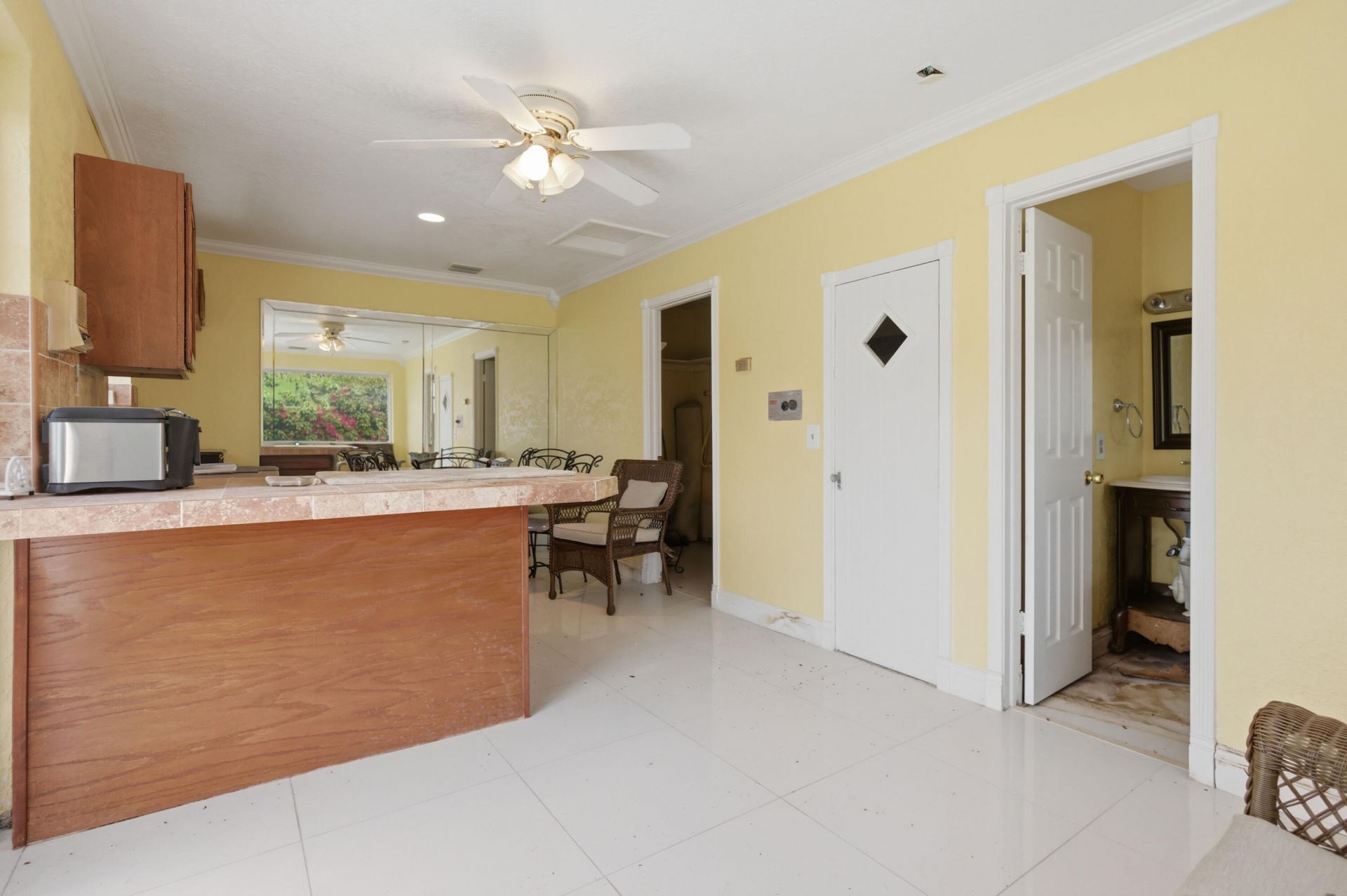 7445 N Augusta Drive, Hialeah, FL 33015 Photo