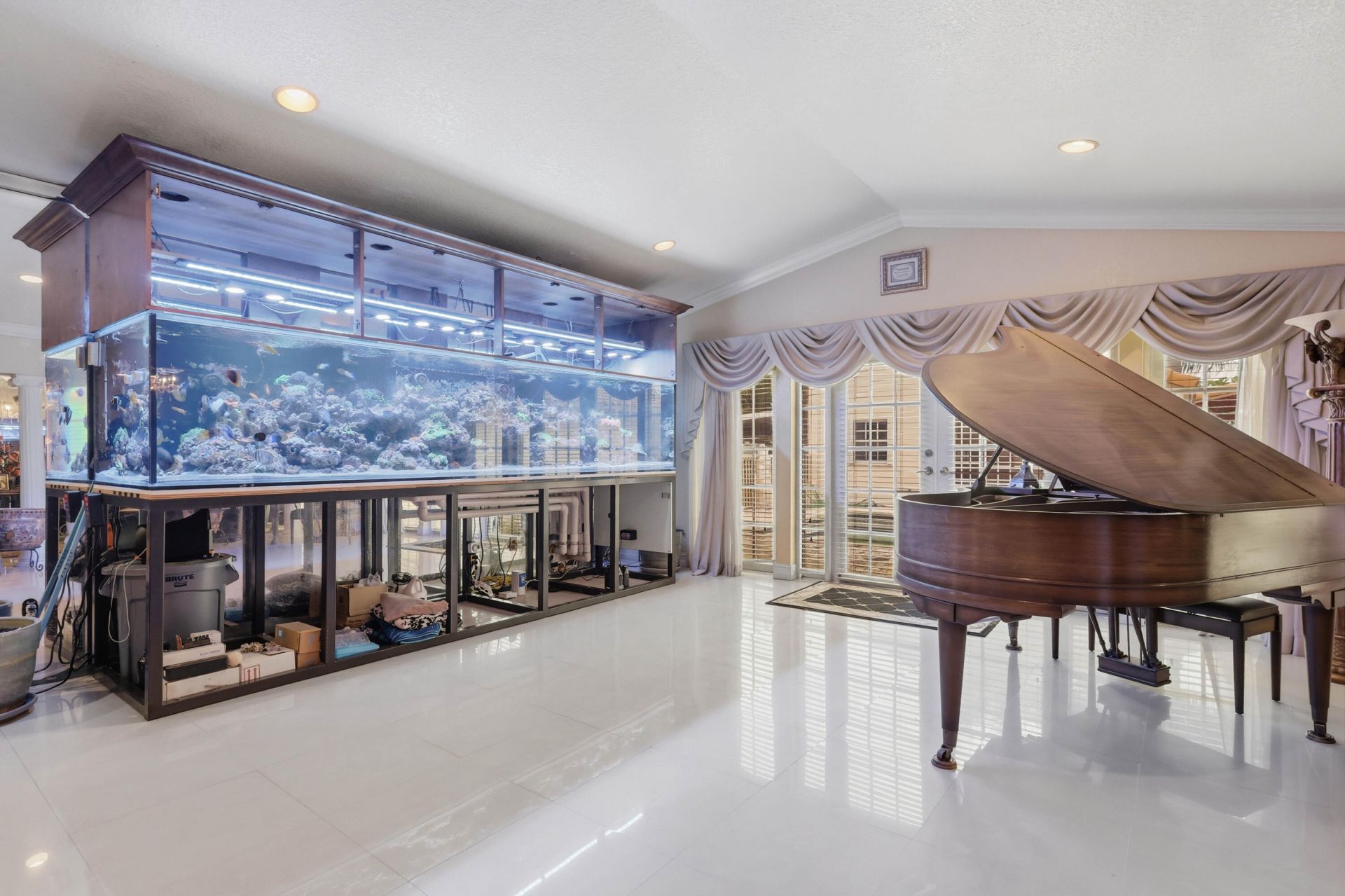 7445 N Augusta Drive, Hialeah, FL 33015 Photo