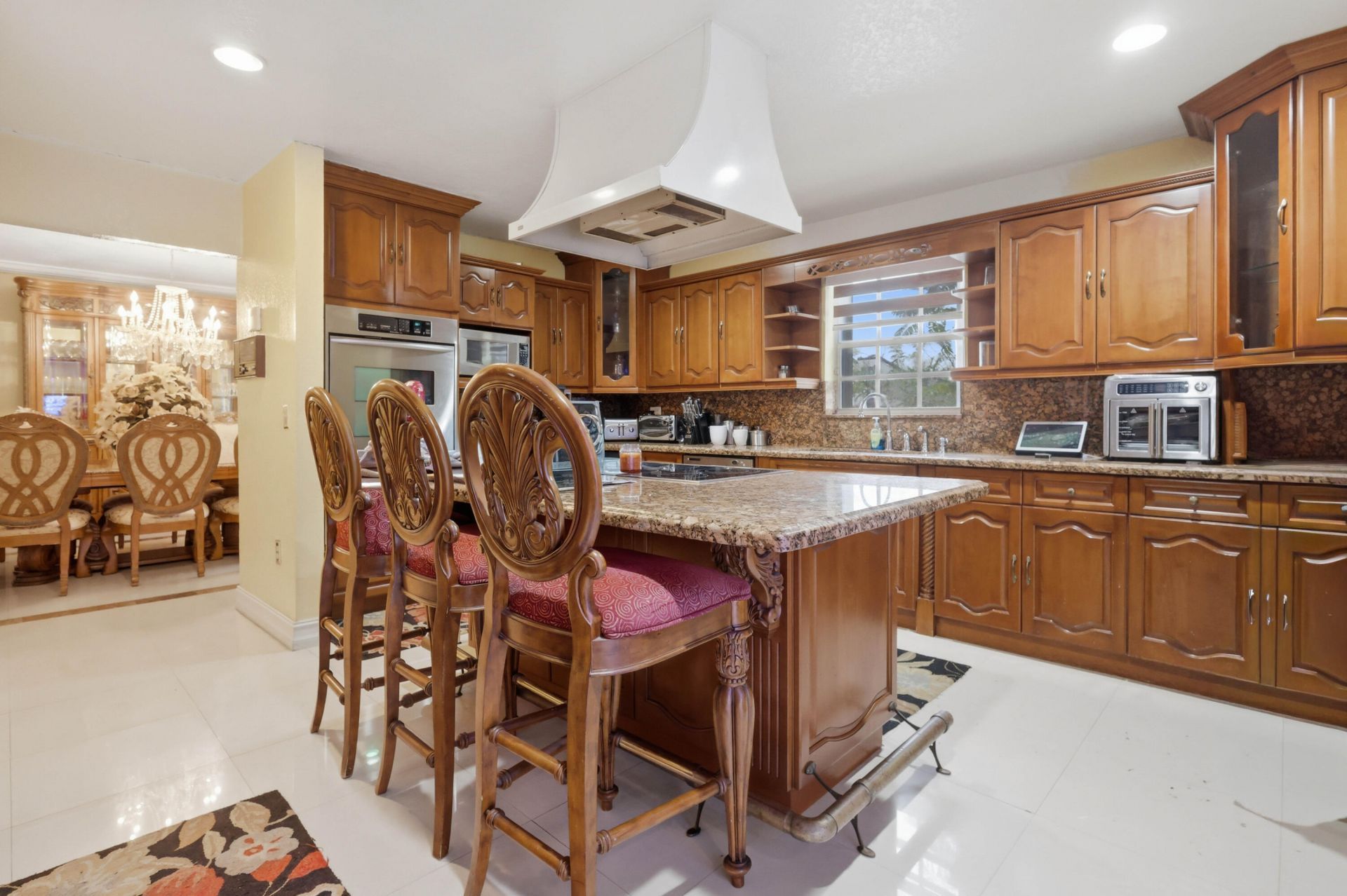 7445 N Augusta Drive, Hialeah, FL 33015 Photo