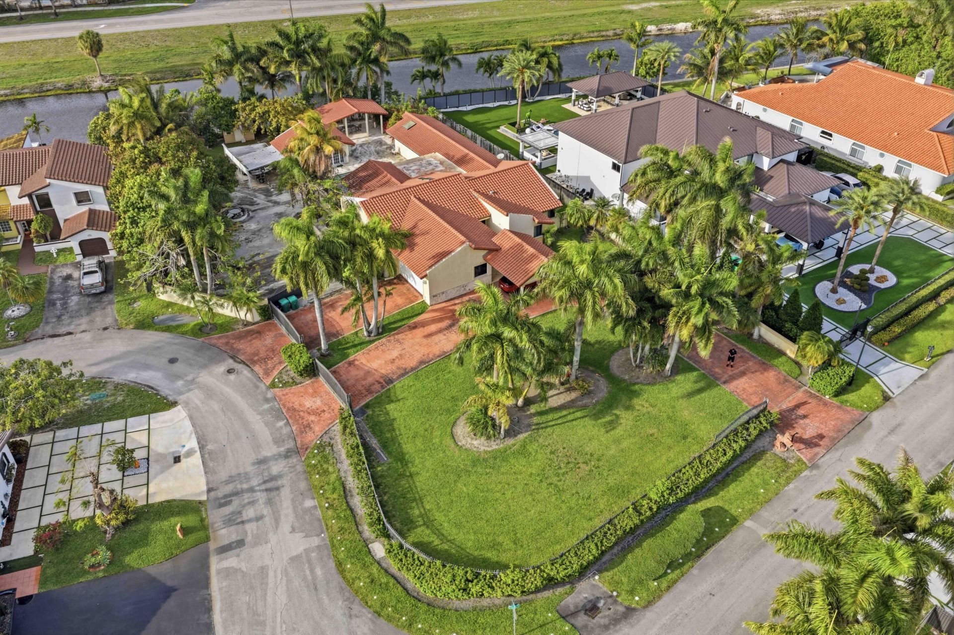 7445 N Augusta Drive, Hialeah, FL 33015 Photo