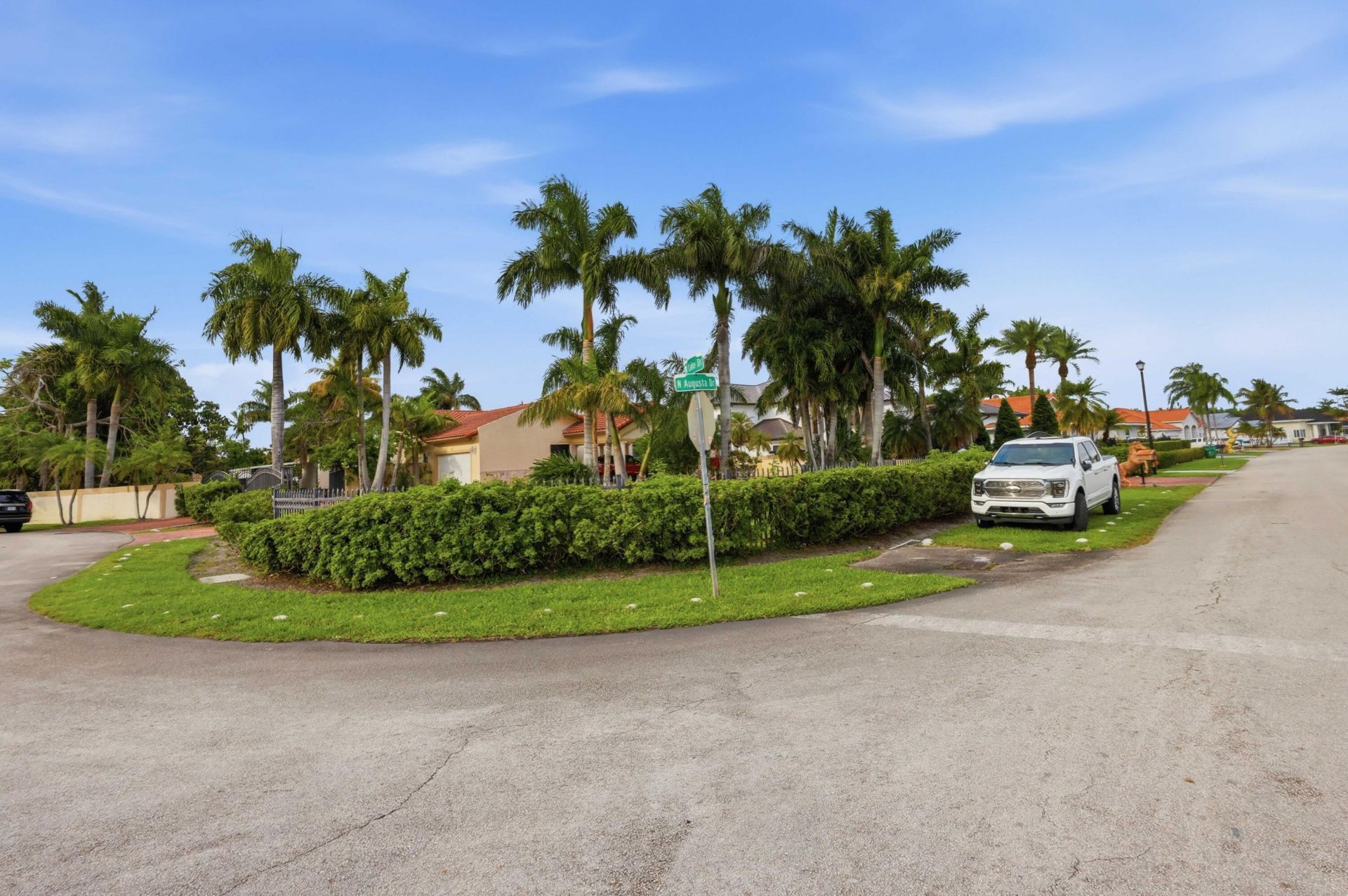 7445 N Augusta Drive, Hialeah, FL 33015 Photo