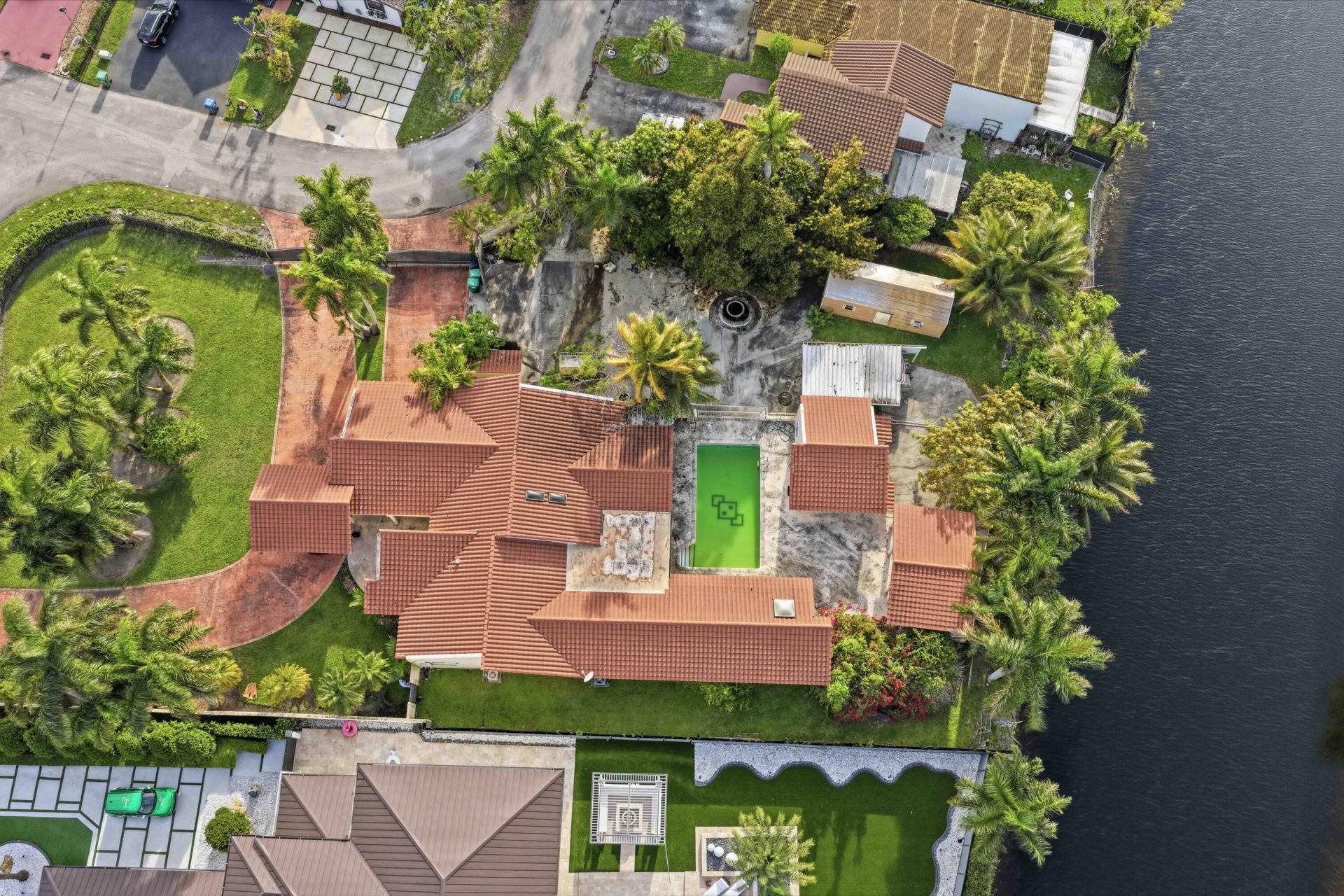 7445 N Augusta Drive, Hialeah, FL 33015 Photo