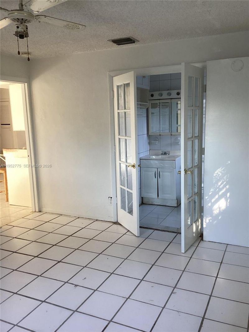 4824 NW 15th Ct, Miami, FL 33142 Photo