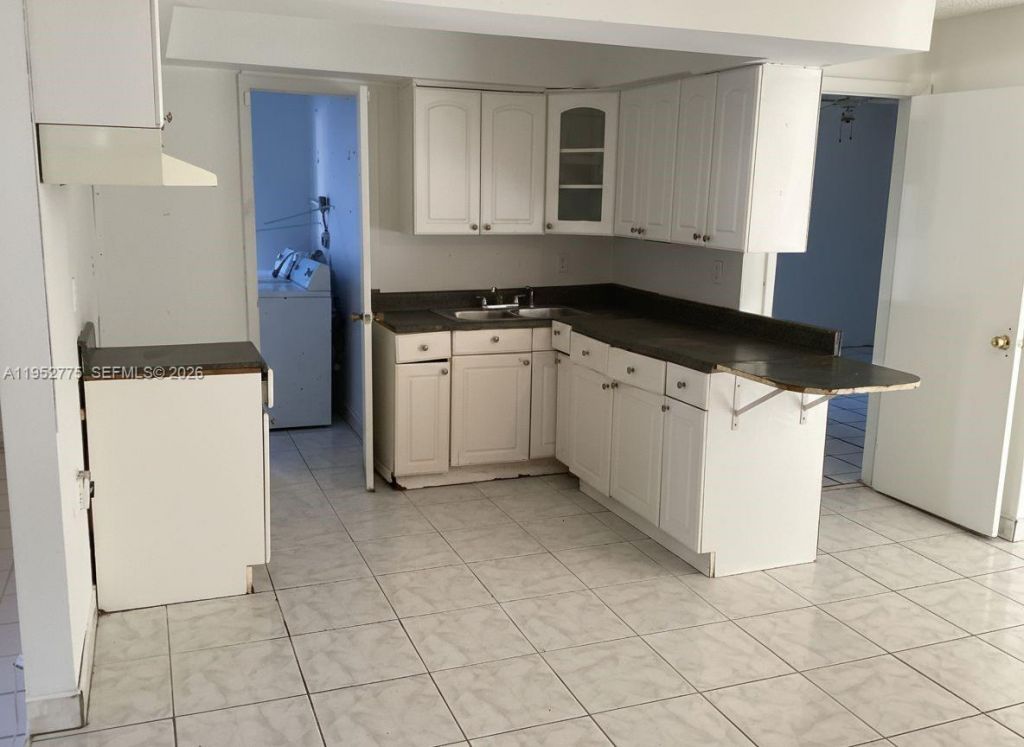 4824 NW 15th Ct, Miami, FL 33142 Photo
