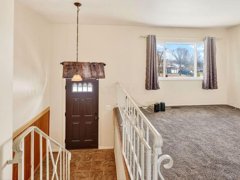 495 Daytona Road, Columbus, OH 43228 Photo 15