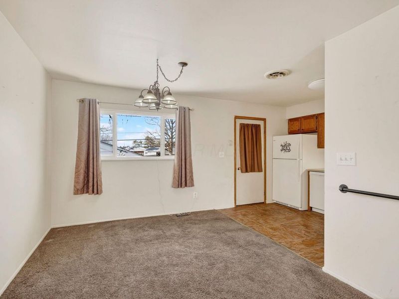 495 Daytona Road, Columbus, OH 43228 Photo 19