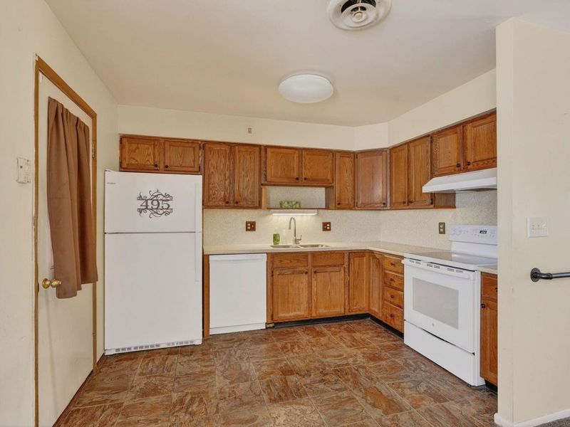 495 Daytona Road, Columbus, OH 43228 Photo 20