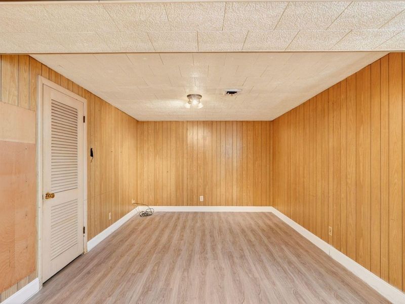 495 Daytona Road, Columbus, OH 43228 Photo 33