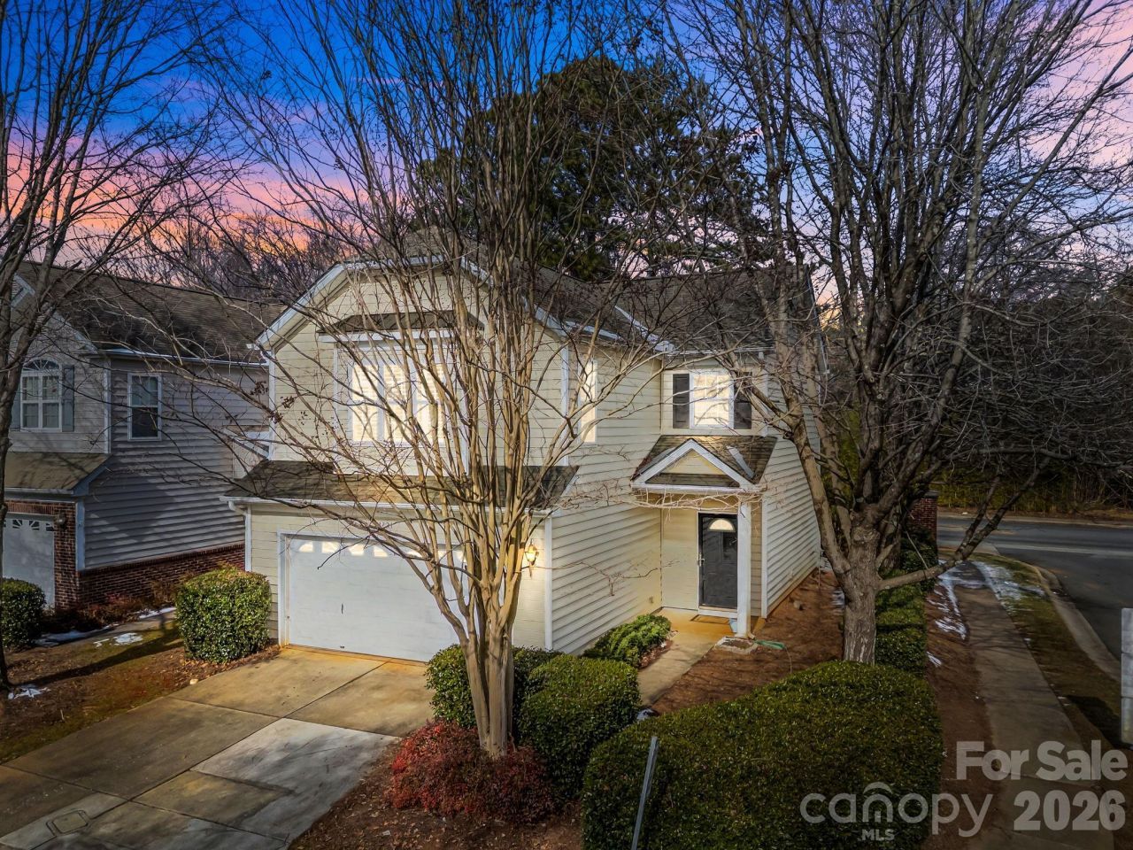 4721 David Cox Road, Charlotte, NC 28269 Main Photo