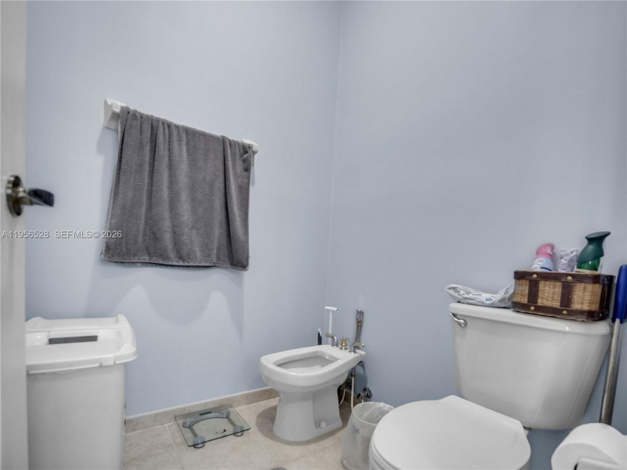 15541 SW 21st Ter, Miami, FL 33185 Photo