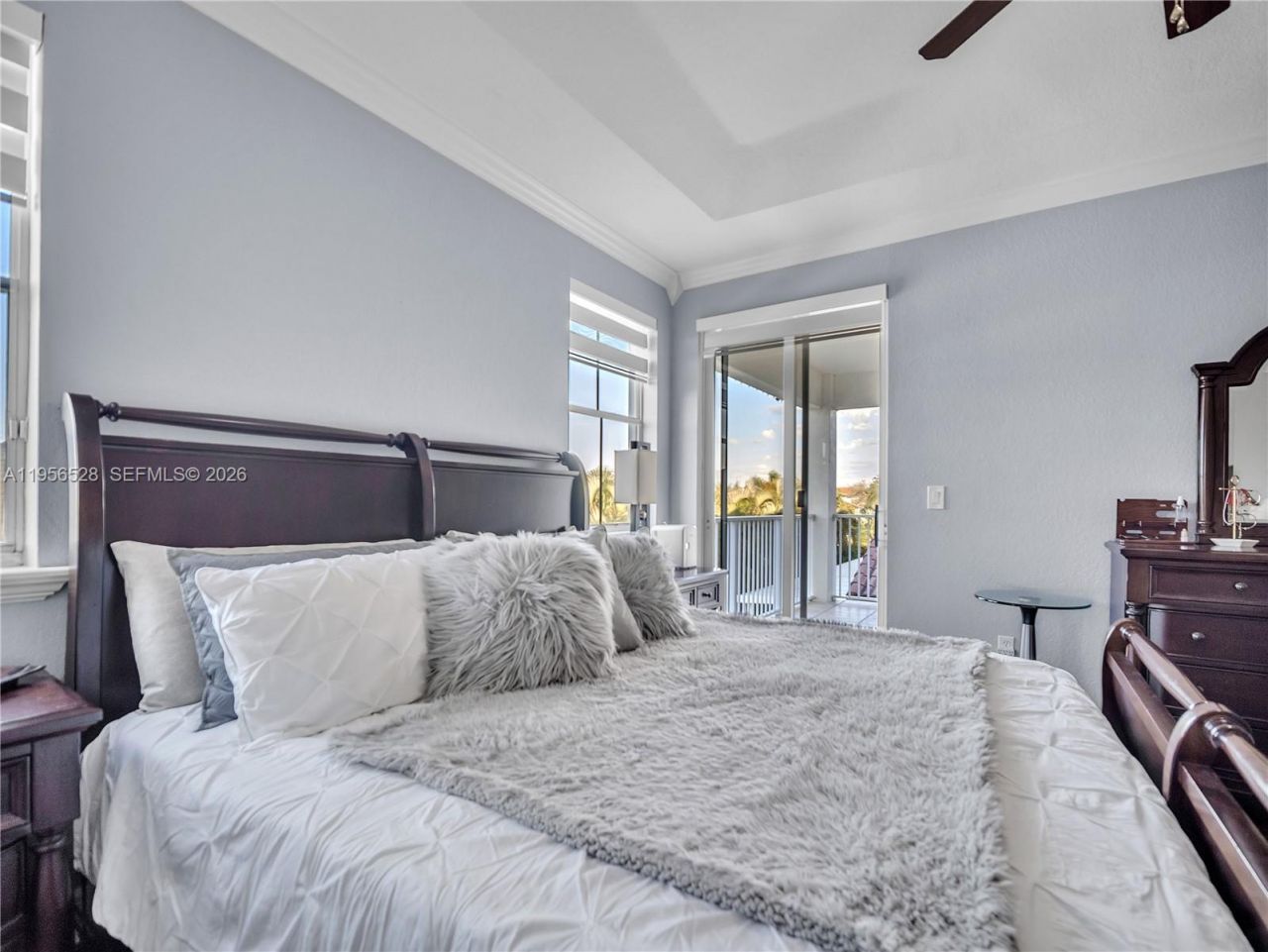 15541 SW 21st Ter, Miami, FL 33185 Photo