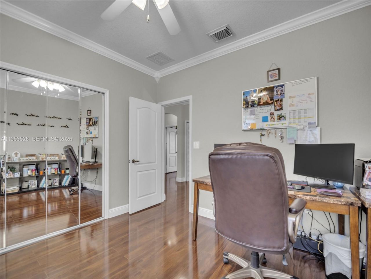 15541 SW 21st Ter, Miami, FL 33185 Photo