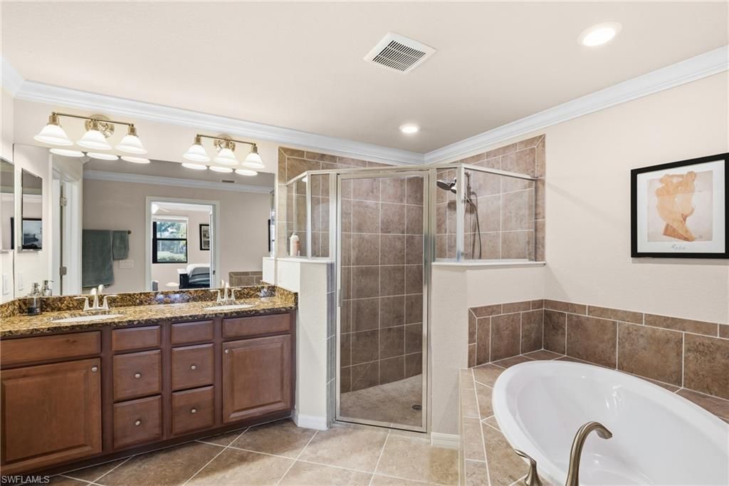 28061 Cookstown Ct, Unit 4004, Bonita Springs, FL 34135 Photo