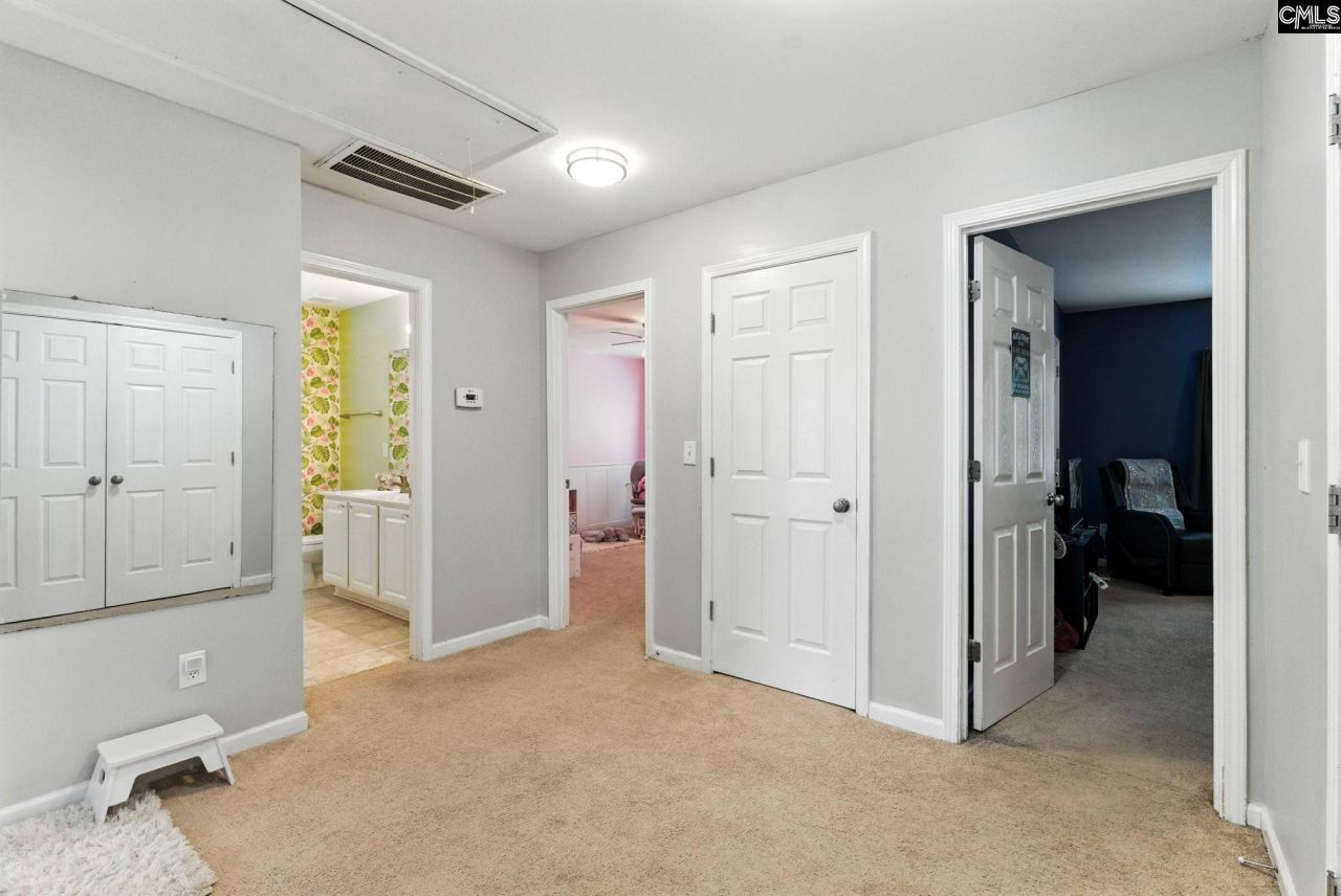 126 Red Pine Dr Photo 13