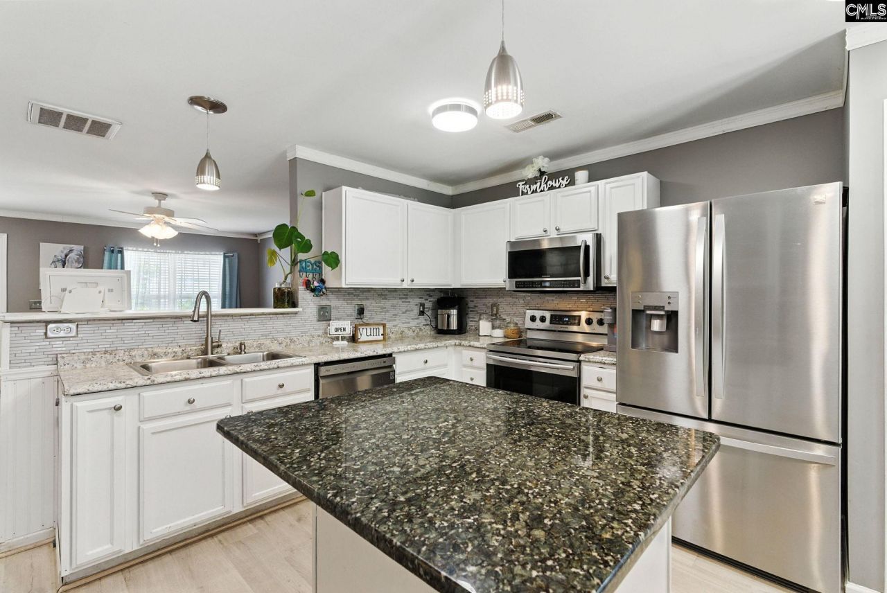 126 Red Pine Dr Photo 9