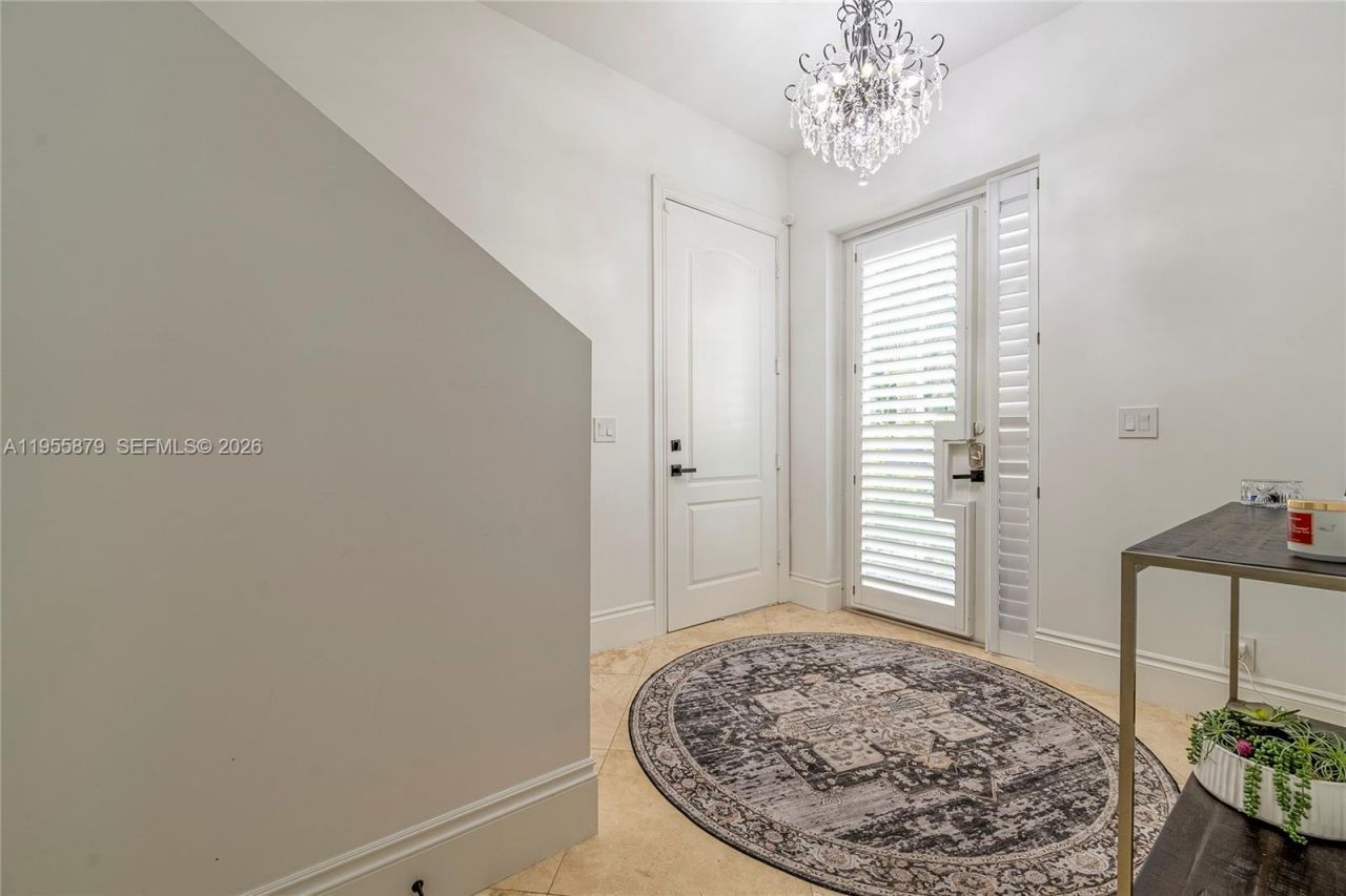 430 Sunset Dr, Pompano Beach, FL 33062 Photo