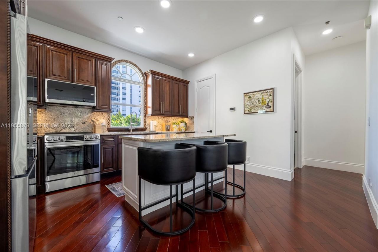 430 Sunset Dr, Pompano Beach, FL 33062 Photo