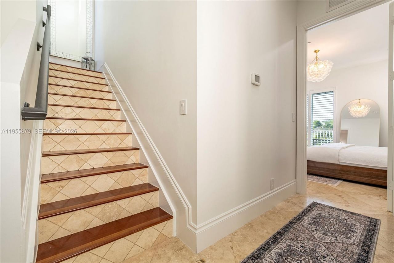 430 Sunset Dr, Pompano Beach, FL 33062 Photo