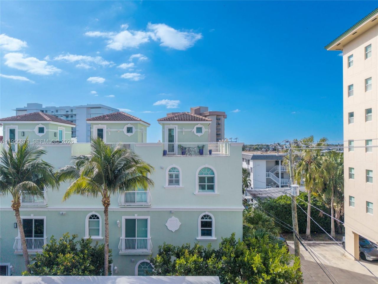 430 Sunset Dr, Pompano Beach, FL 33062 Photo