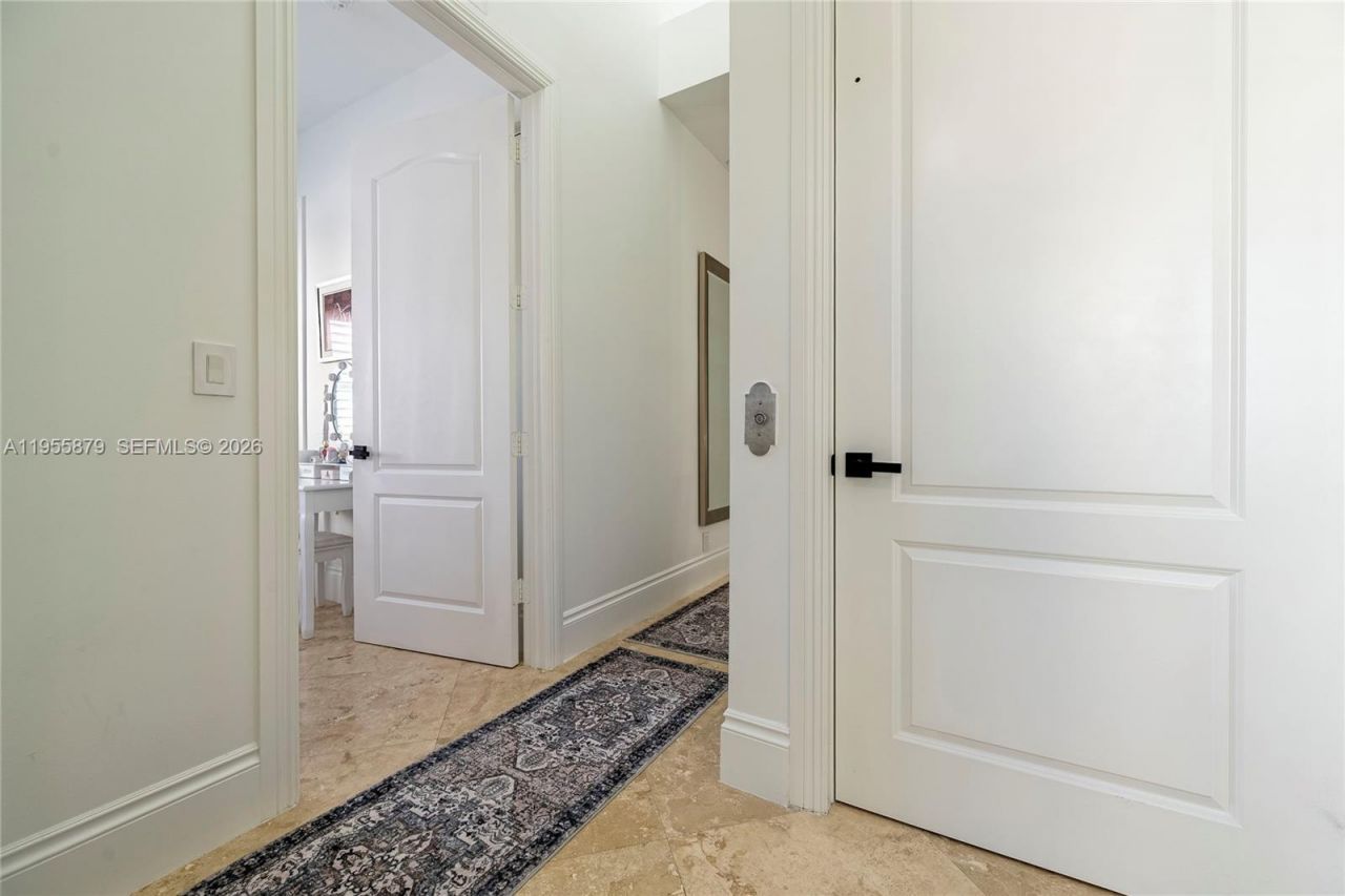 430 Sunset Dr, Pompano Beach, FL 33062 Photo