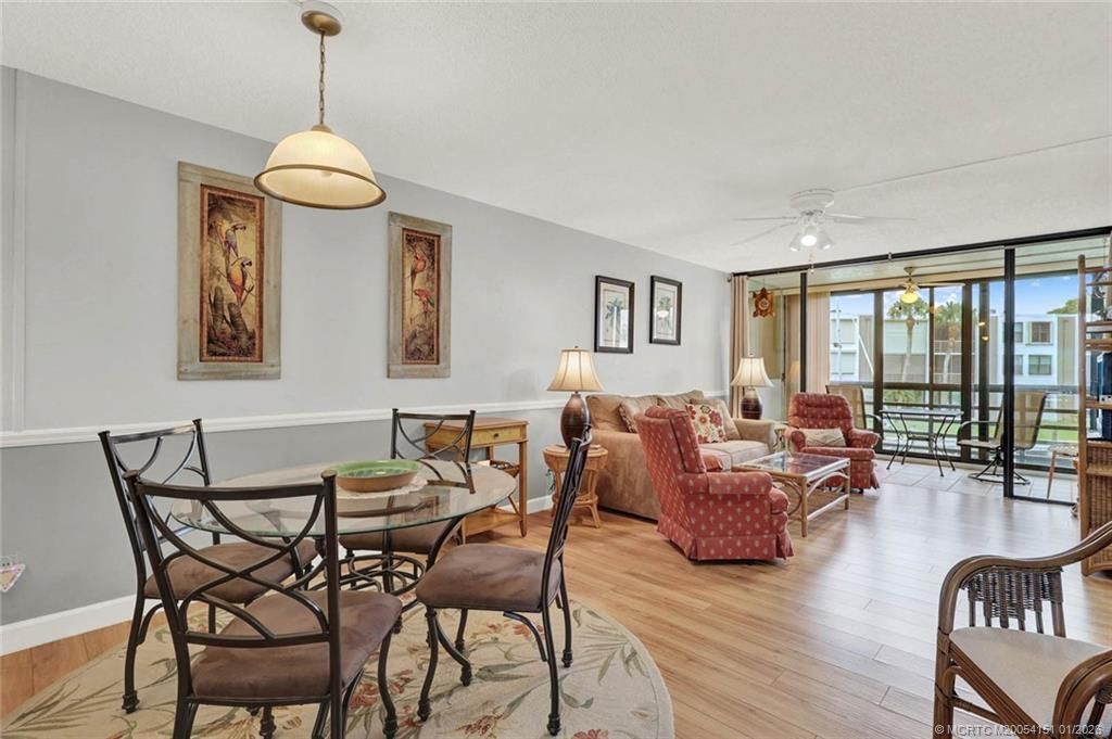 1950 SW Palm City Road, Unit 7-207, Stuart, FL 34994 Photo