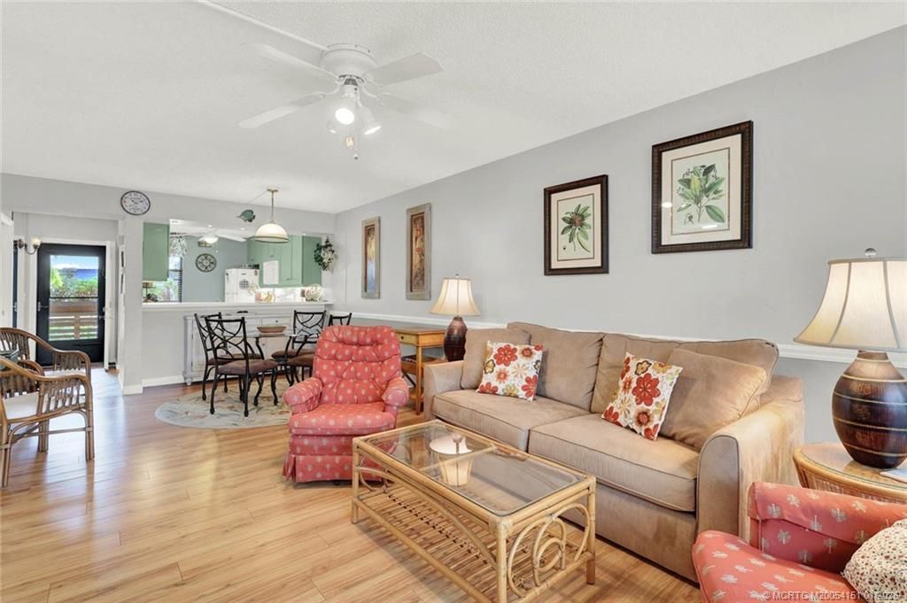 1950 SW Palm City Road, Unit 7-207, Stuart, FL 34994 Photo