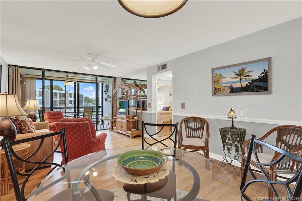 1950 SW Palm City Road, Unit 7-207, Stuart, FL 34994 Photo