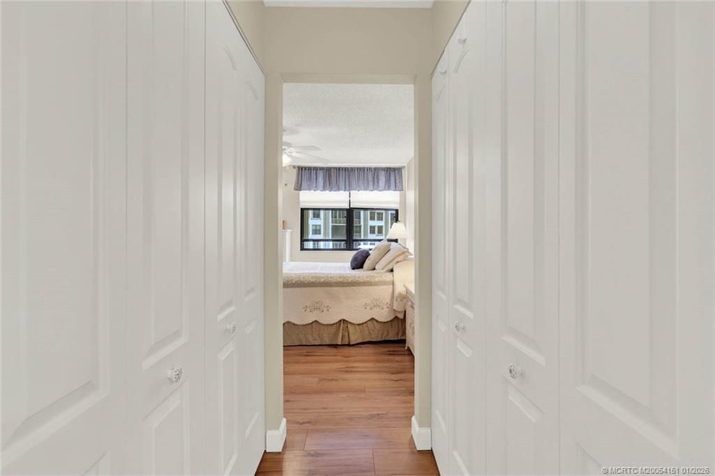 1950 SW Palm City Road, Unit 7-207, Stuart, FL 34994 Photo