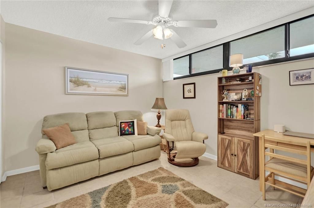 1950 SW Palm City Road, Unit 7-207, Stuart, FL 34994 Photo