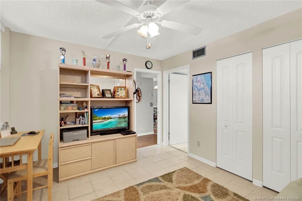 1950 SW Palm City Road, Unit 7-207, Stuart, FL 34994 Photo