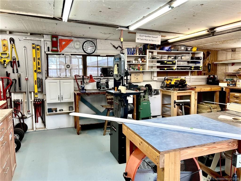 1950 SW Palm City Road, Unit 7-207, Stuart, FL 34994 Photo