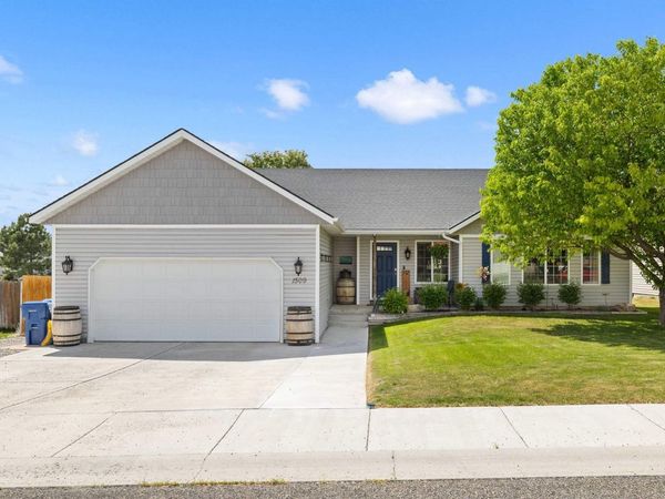 1509 N Cedar Street, Jerome, ID 83338