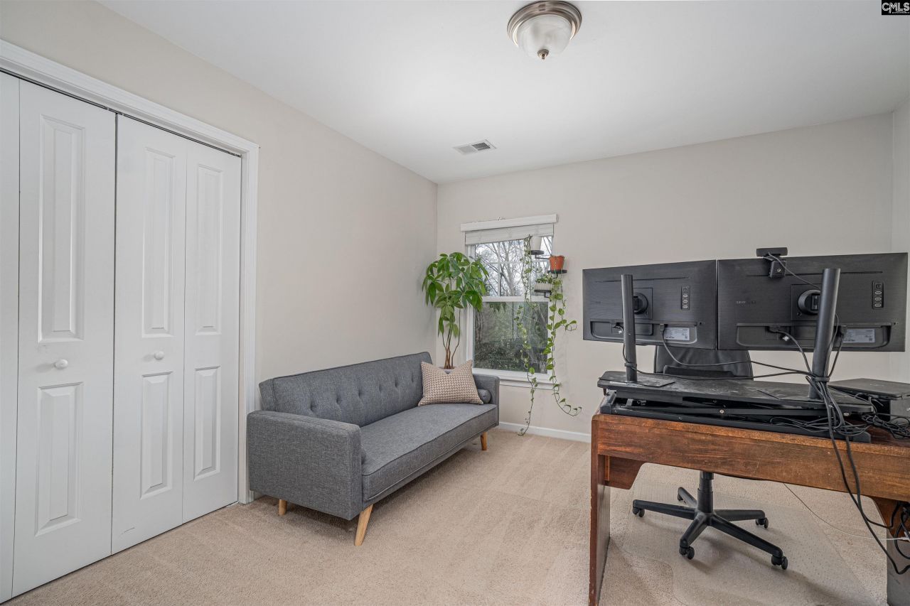 825 Scarlet Leaf Lane Photo 20