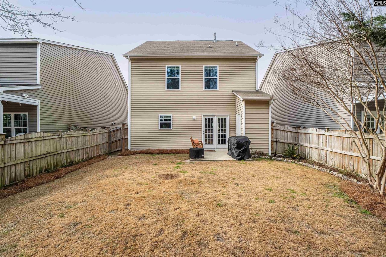 825 Scarlet Leaf Lane Photo 27