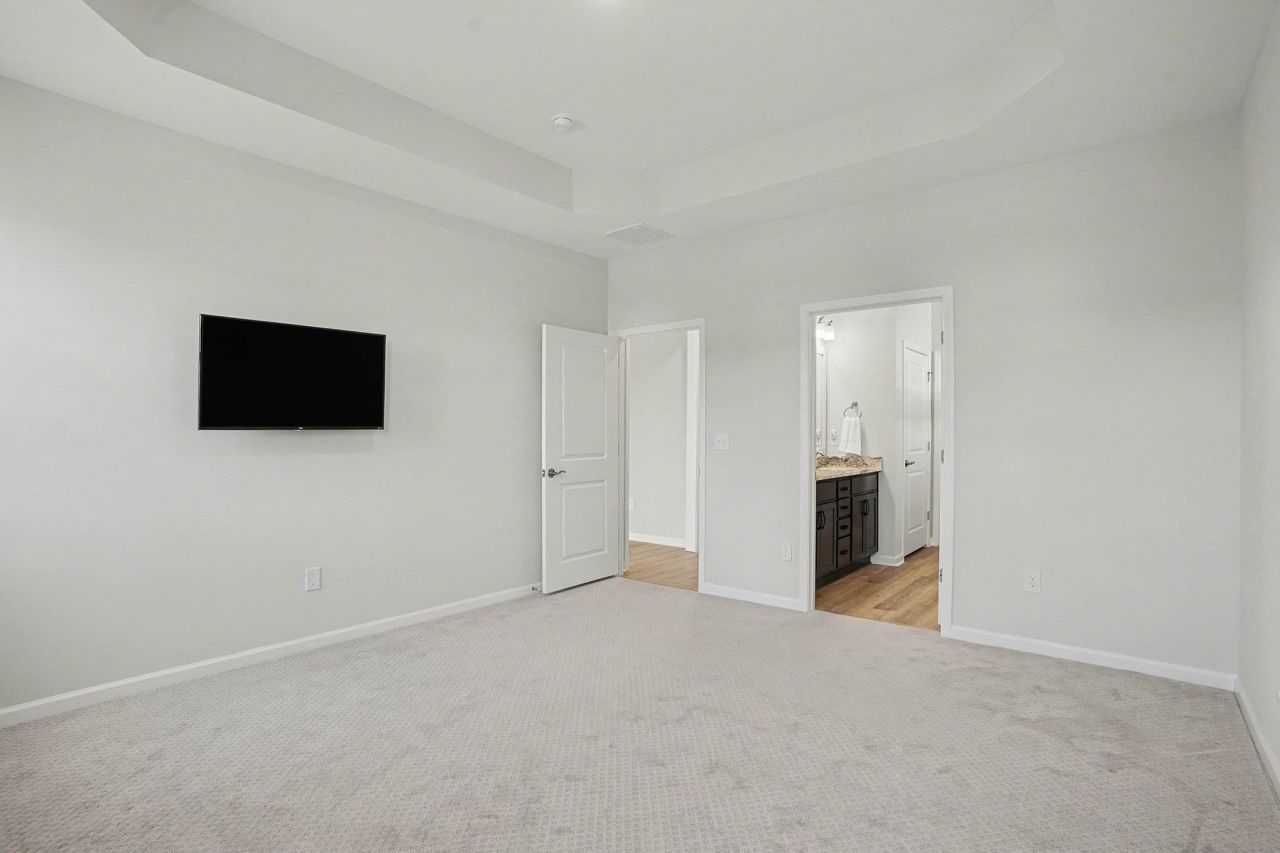 1204 Witch Hazel Way Photo 14