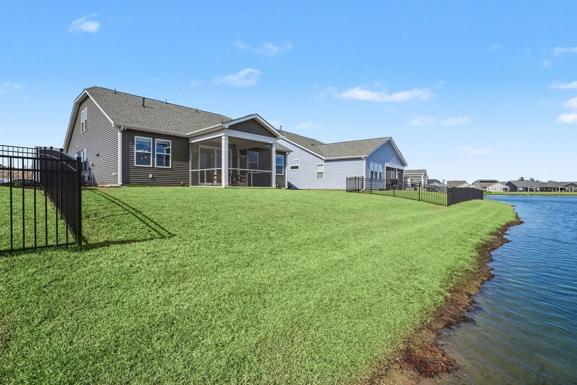 1204 Witch Hazel Way Photo 3