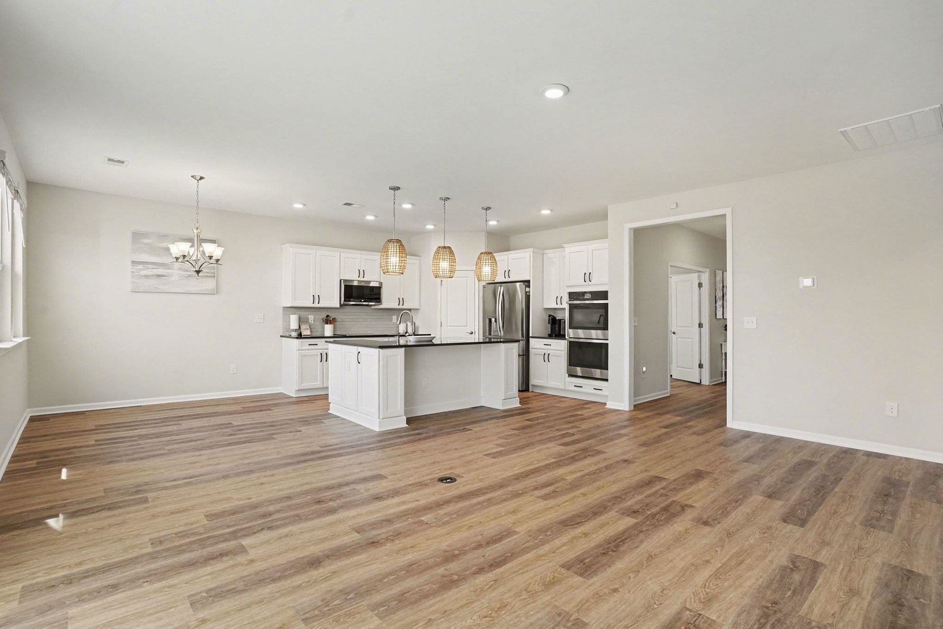 1204 Witch Hazel Way Photo 8