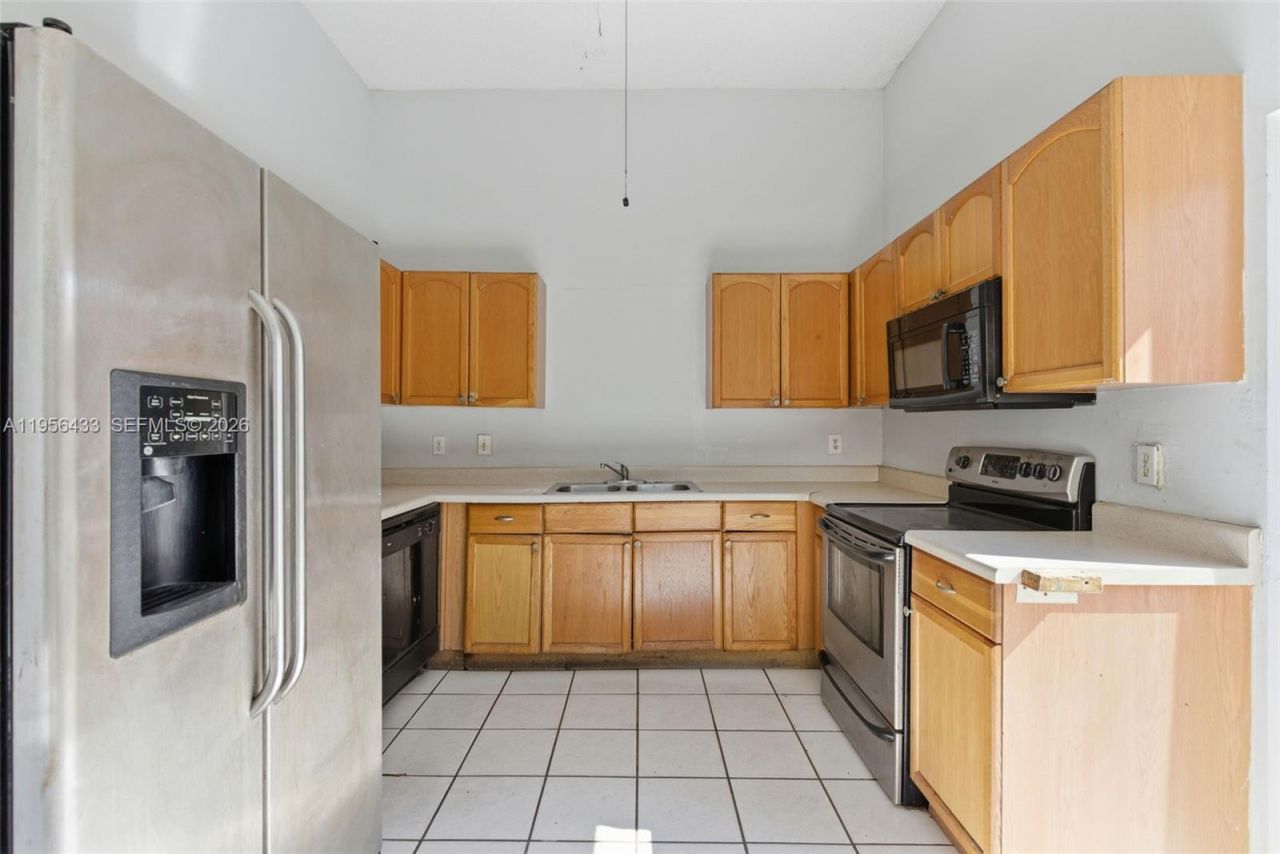 15804 SW 112th Ter, Miami, FL 33196 Photo